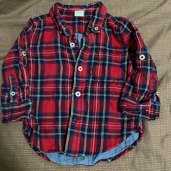 GAP Other - 👶🏻5/$16 gap plaid shirt